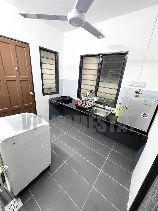 Vp Homestay - Malay Only Ipoh Eksteriør billede